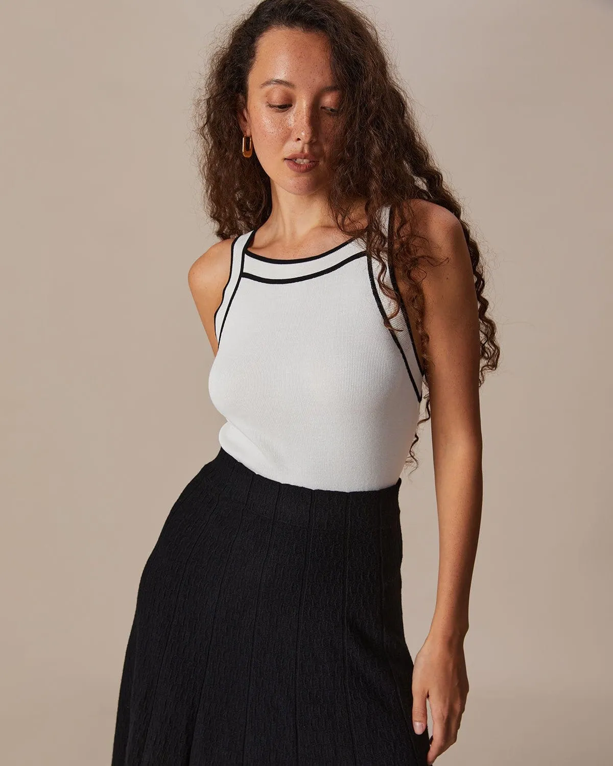 The Round Neck Contrast Trim Knit Tank Top sold by rihoas product image thumbnail 4