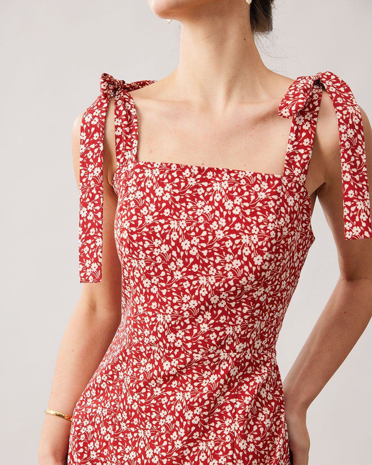 The Red Floral Tie Shoulder Slit Midi Dress sold by rihoas product image thumbnail 2