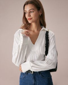 The White V Neck Water Ripple Textured Tee sold by rihoas