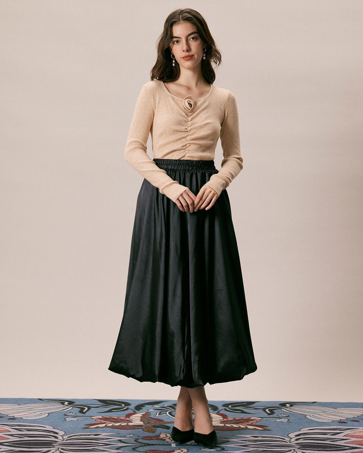 The Khaki Floral Ruched Long Sleeve Knit Top sold by rihoas product image thumbnail 3