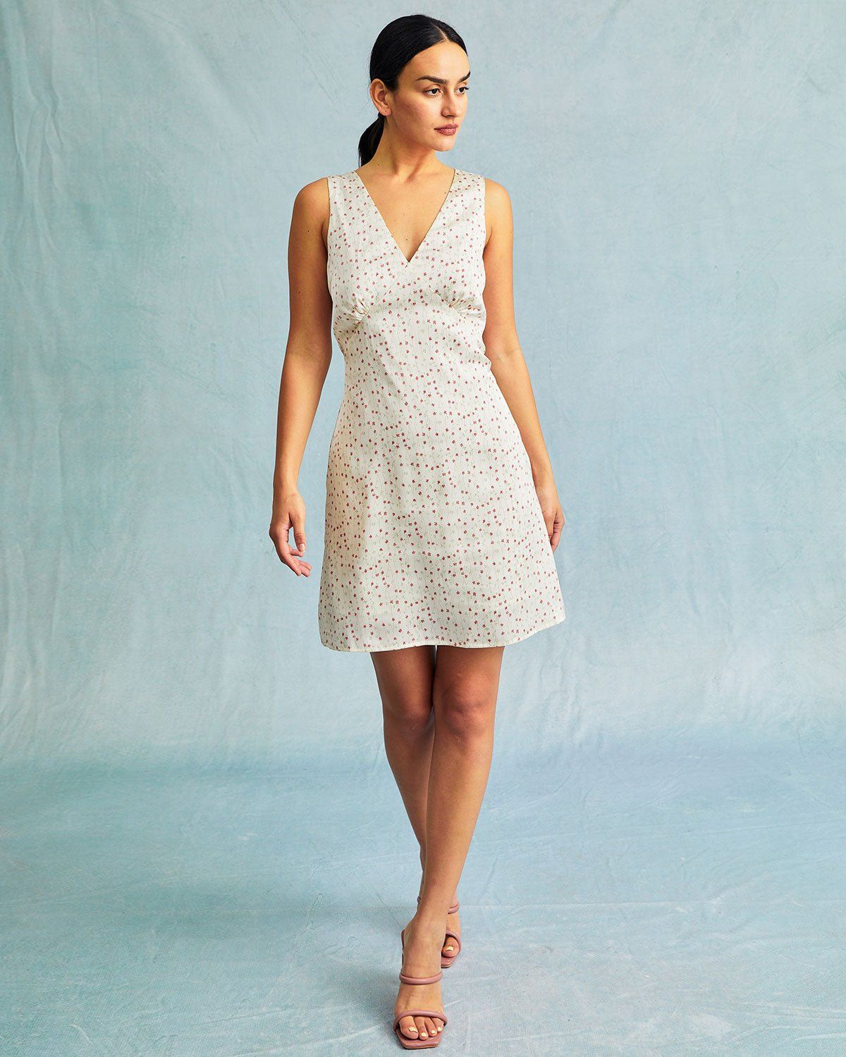 The Beige V Neck Ruched Sleeveless Mini Dress sold by rihoas product image thumbnail 4