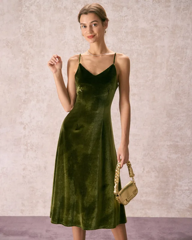 The Green V Neck Sheath Velvet Midi Dress sold by rihoas