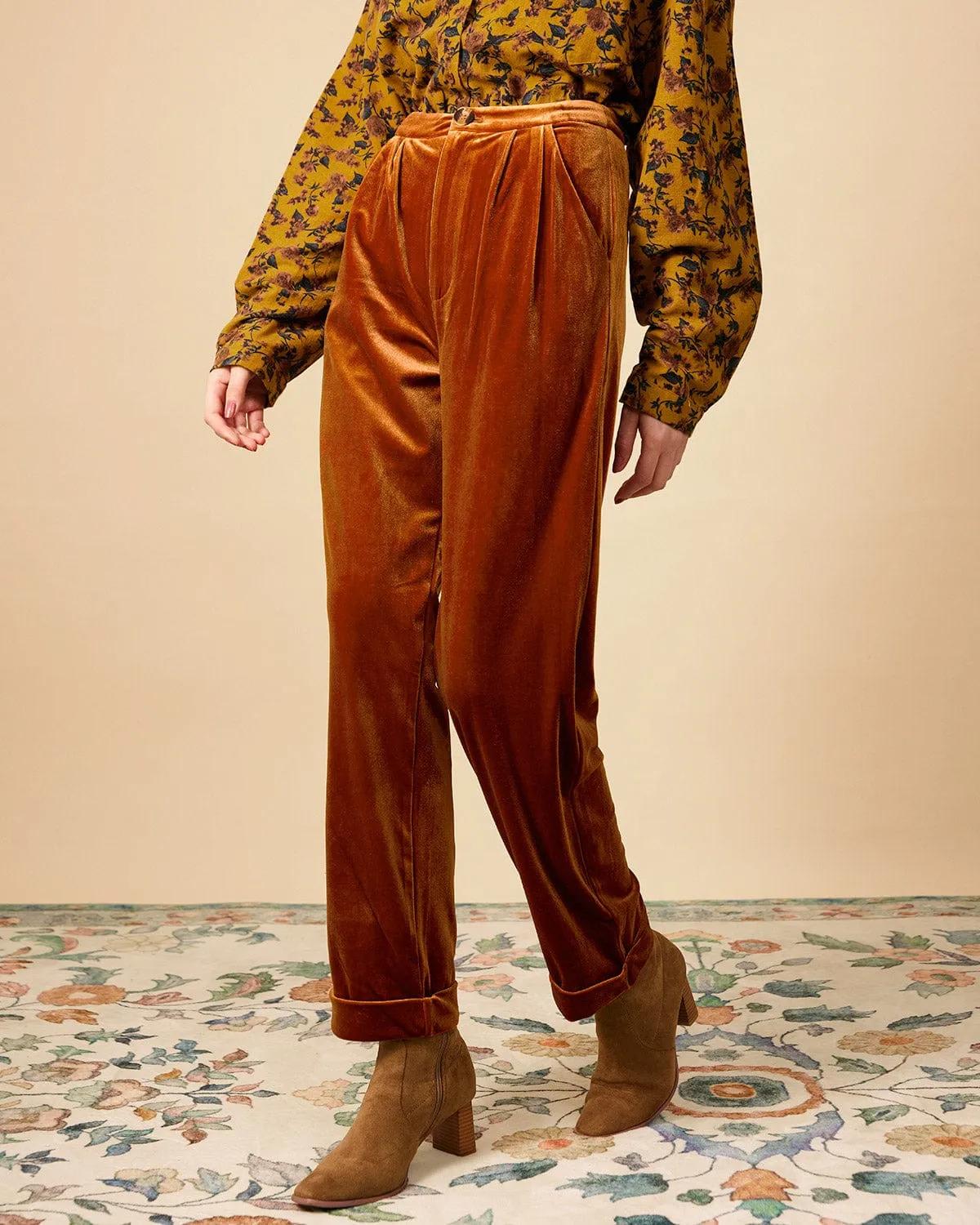 The Solid Pleated High Waisted Velvet Pants sold by rihoas