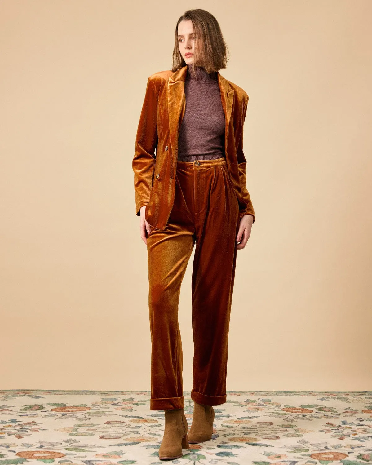 The Collared Double-breasted Velvet Blazer sold by rihoas product image thumbnail 3