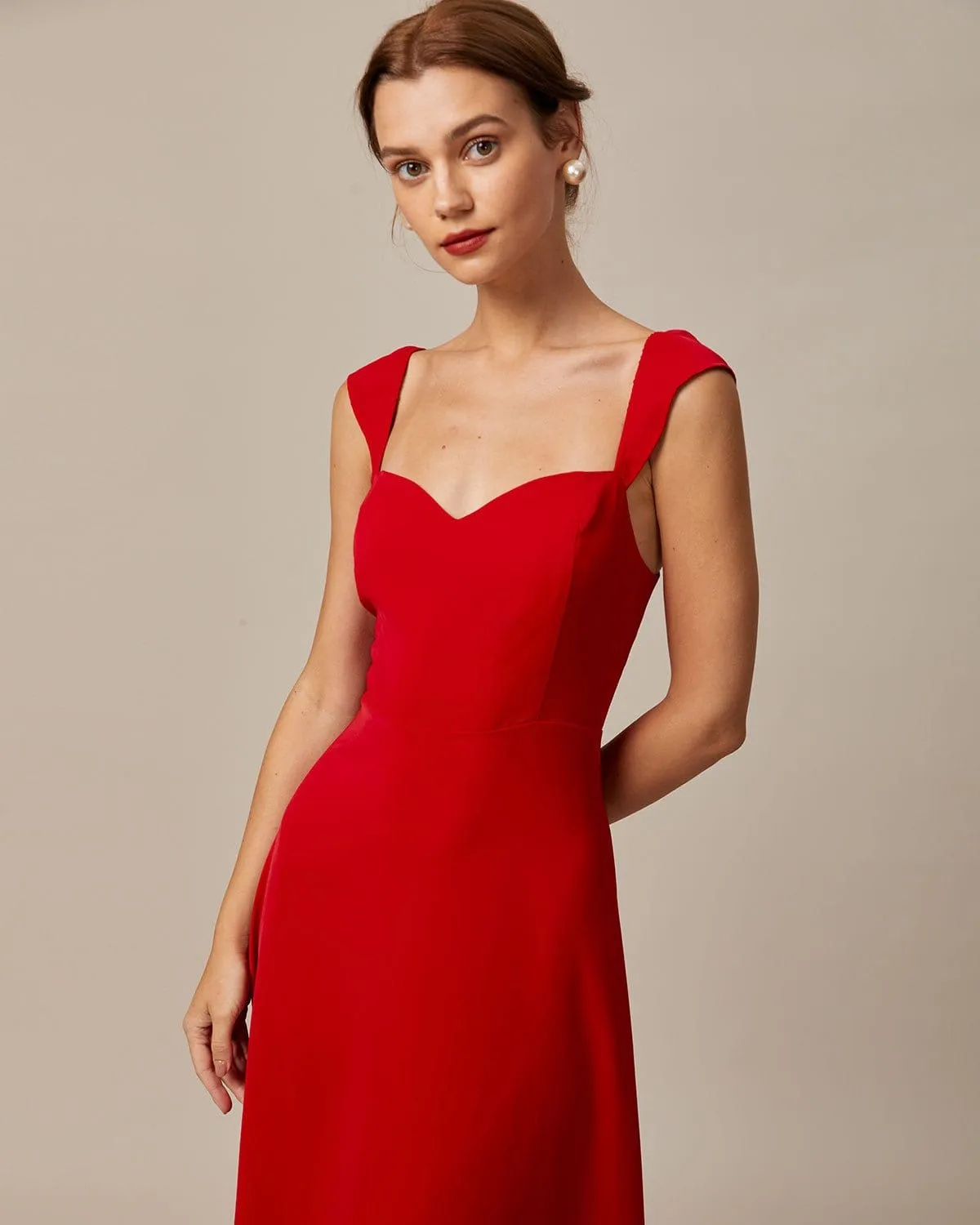 The Red Sweetheart Neck Cap Sleeve Midi Dress sold by rihoas product image thumbnail 5