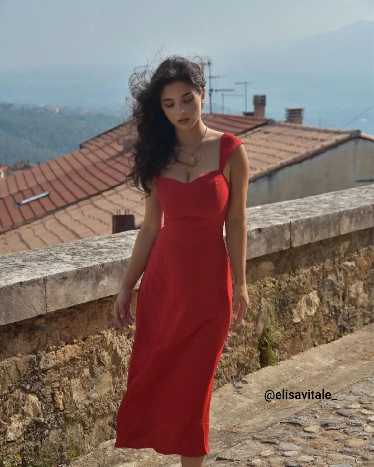 The Red Sweetheart Neck Cap Sleeve Midi Dress sold by rihoas product image thumbnail 2