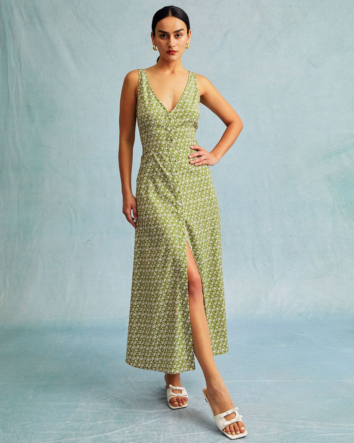 The Green V Neck Floral Single-breasted Maxi Dress sold by rihoas product image thumbnail 6