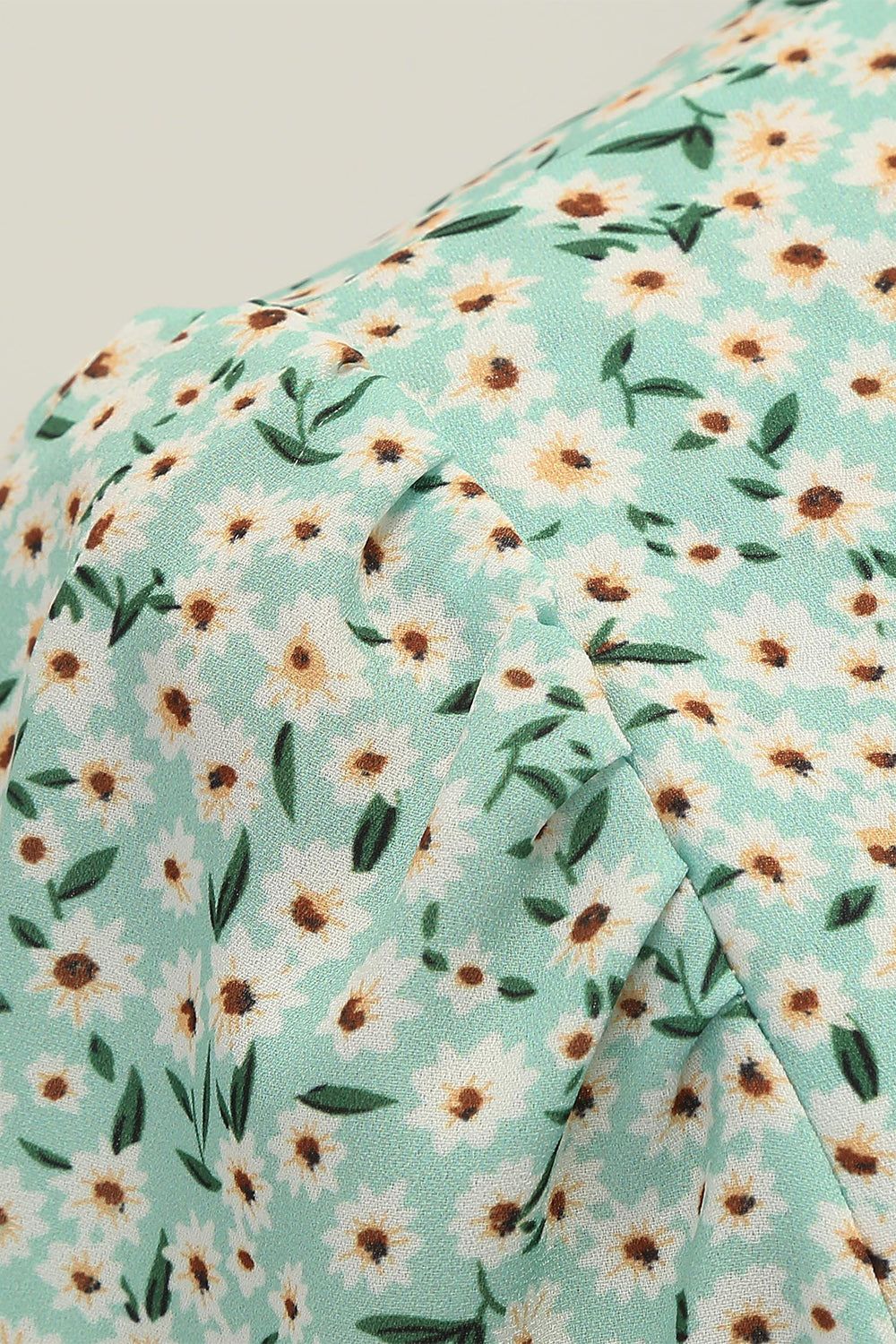 Light Green Floral 1950s Vintage Dress with Sleeves sold by Zapaka product image thumbnail 4