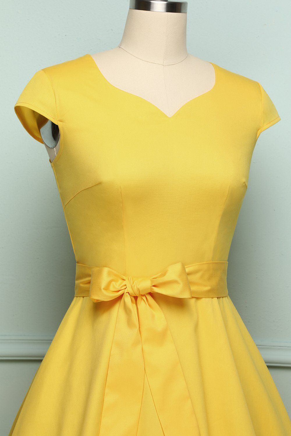 Solid Vintage 1950s Dress sold by Zapaka product image thumbnail 3
