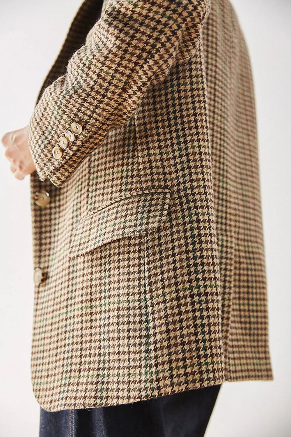 Khaki Plaid Notched Lapel Women Coat sold by Zapaka product image thumbnail 3
