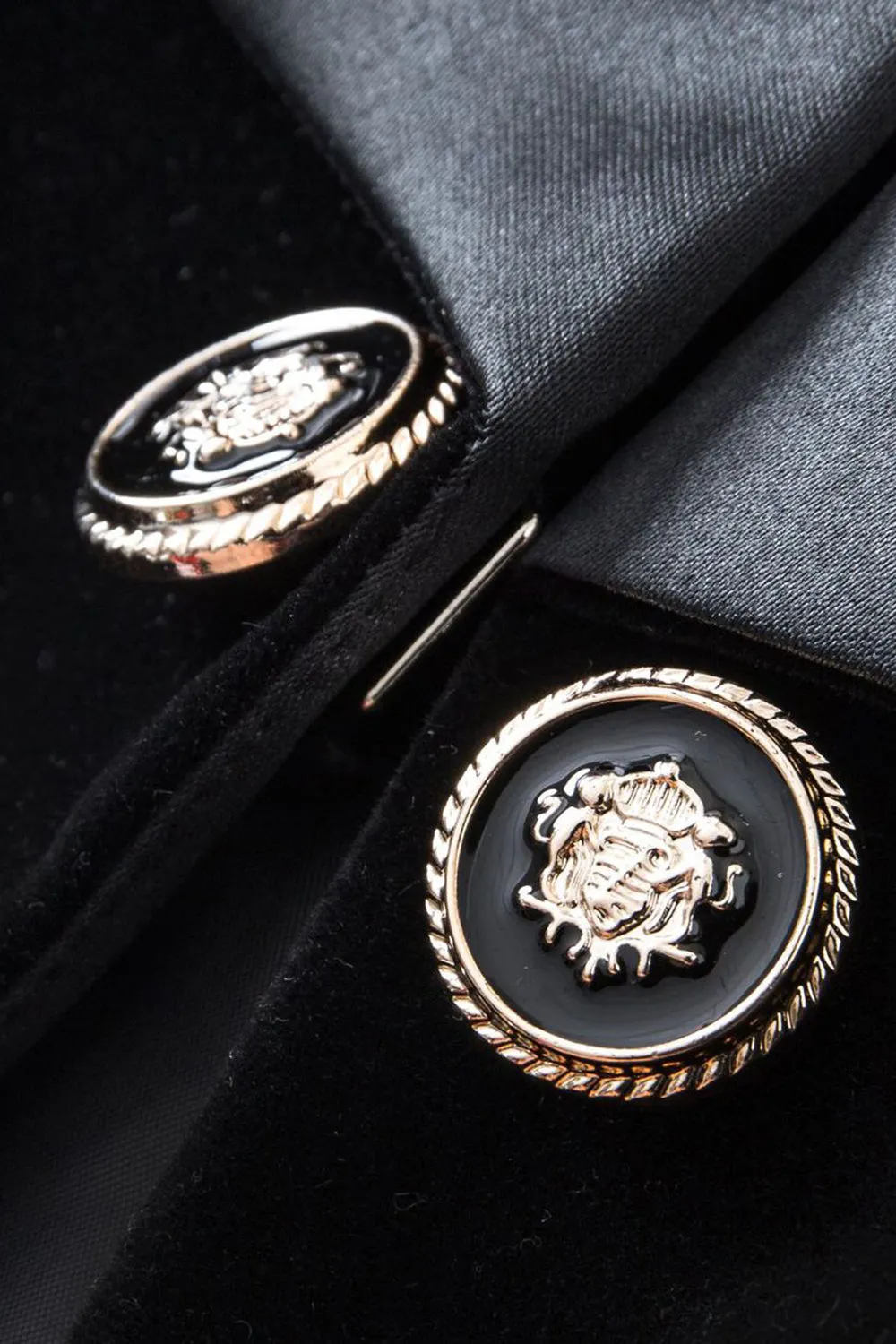 Black Slim Fit Buttoned Velvet Women Blazer sold by Zapaka product image thumbnail 3