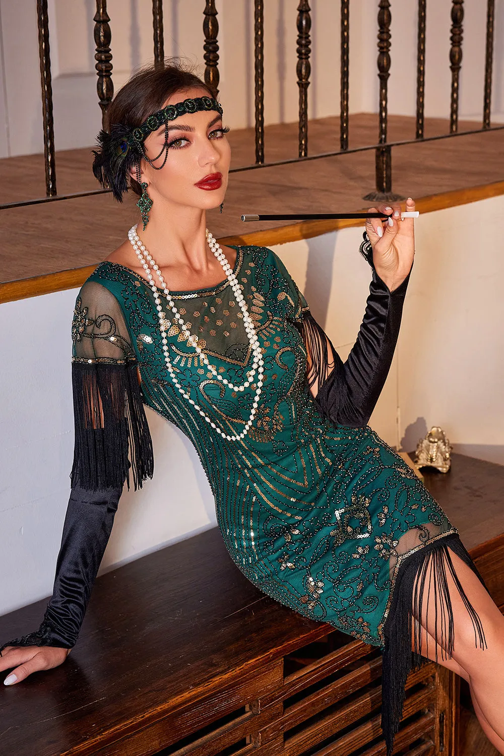 Sparkly Dark Green Cap Sleeves Sequins Fringed 1920s Dress with Accessories Set sold by Zapaka product image thumbnail 4