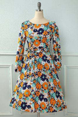 Daisy Flower Lace-Up Slim Dress sold by Zapaka