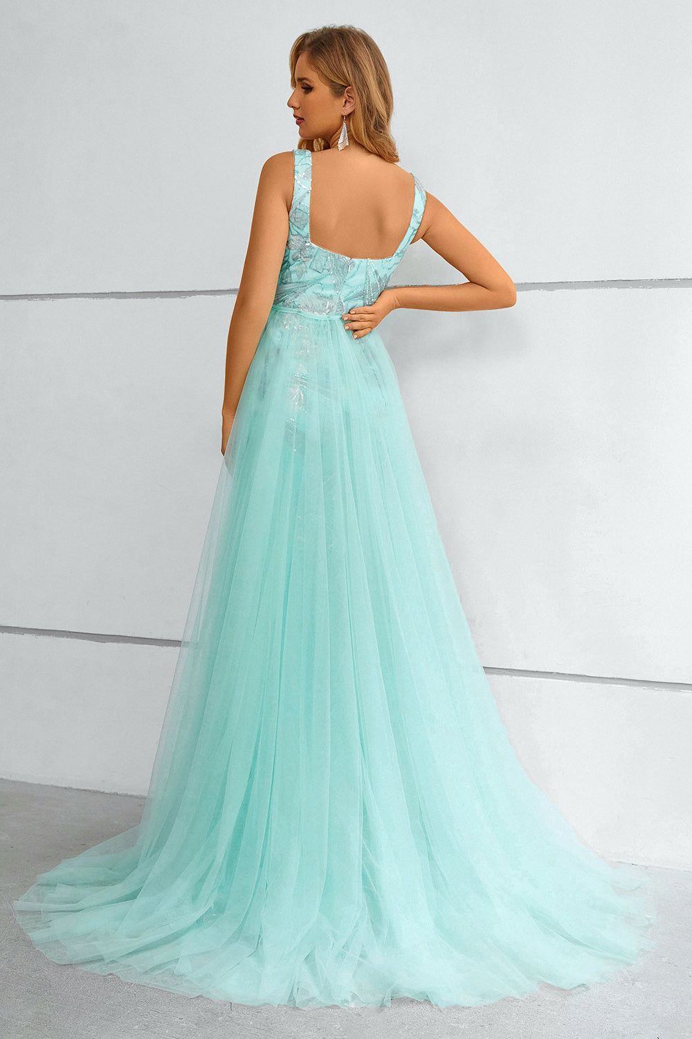 Green Square Neck Mermaid Sequined Prom Dress With Detachable Train sold by Zapaka product image thumbnail 2