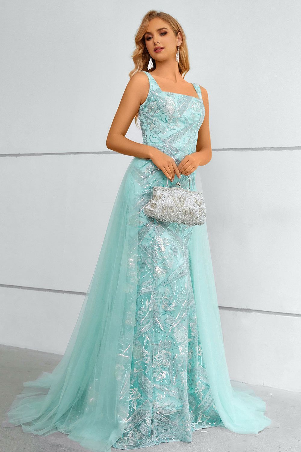 Green Square Neck Mermaid Sequined Prom Dress With Detachable Train sold by Zapaka product image thumbnail 3