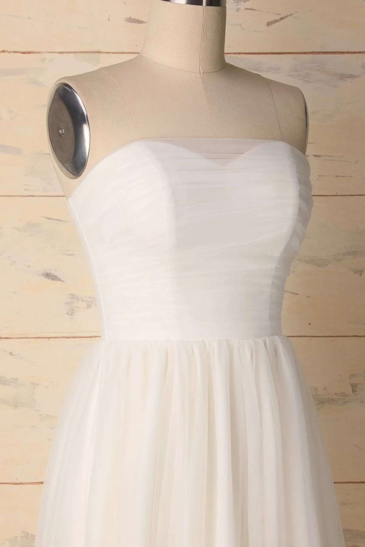 White Sweetheart Dress sold by Zapaka product image thumbnail 5