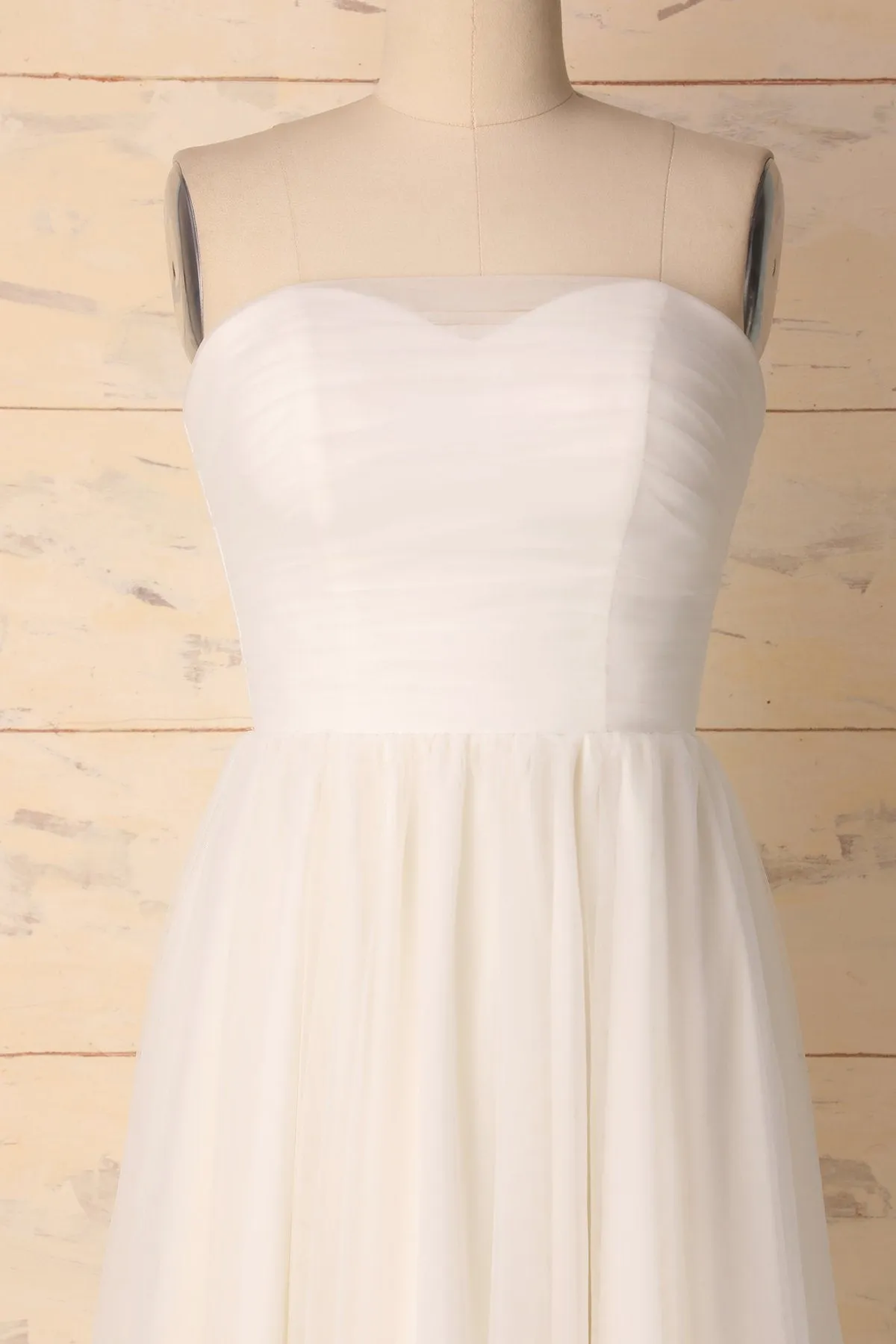 White Sweetheart Dress sold by Zapaka product image thumbnail 2
