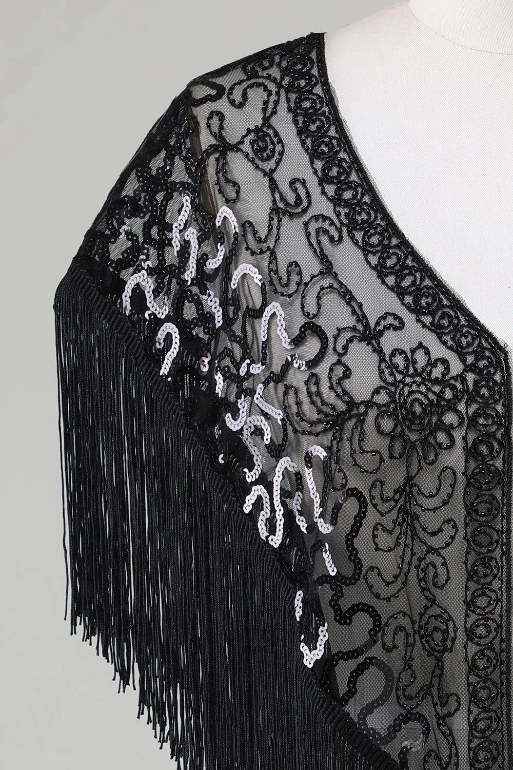 Black Sequins Glitter 1920s Cape with Fringes sold by Zapaka product image thumbnail 4