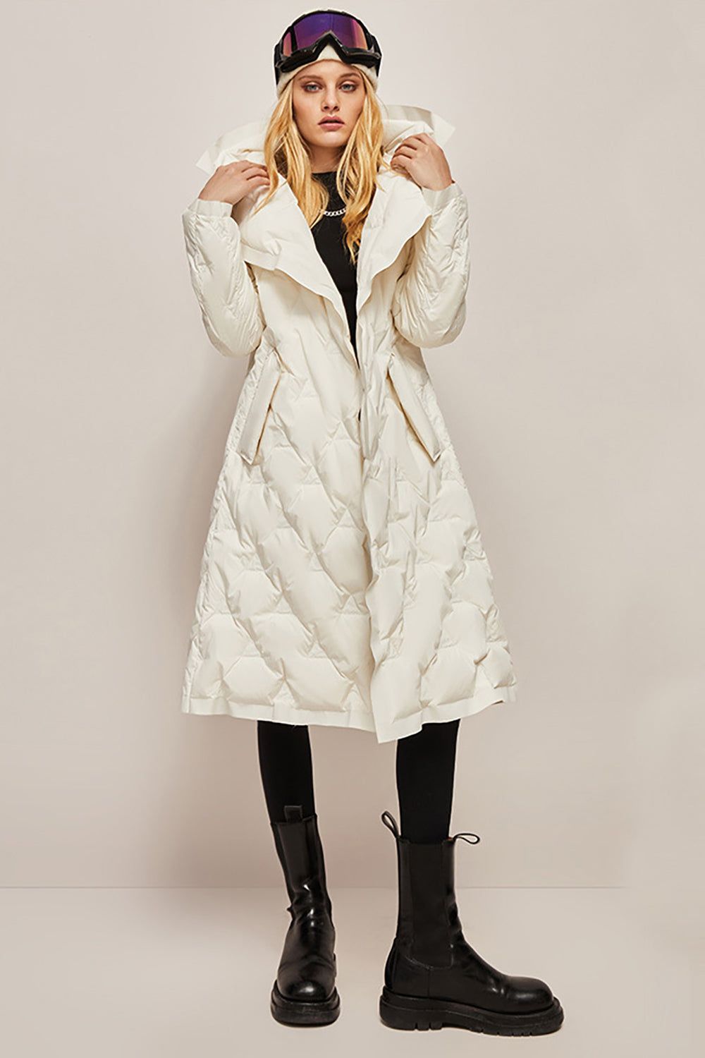 Slim Fit Long Lapel White Duck Down Jacket sold by Zapaka product image thumbnail 3