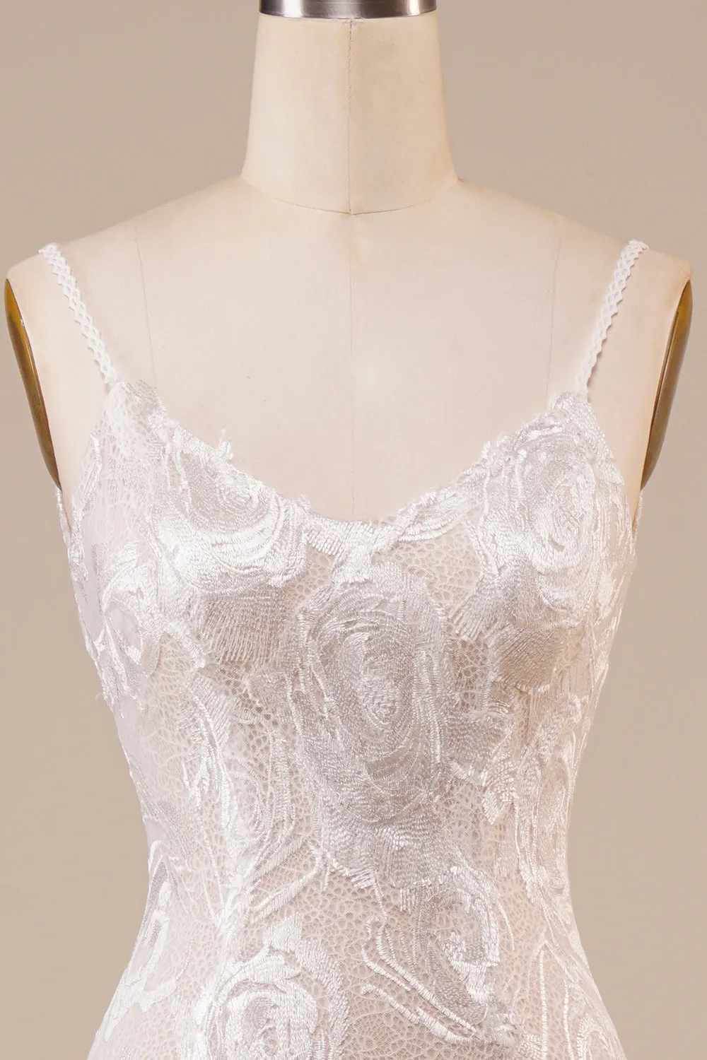 Backless Lace Ivory Wedding Dress with Sweep Train sold by Zapaka product image thumbnail 4