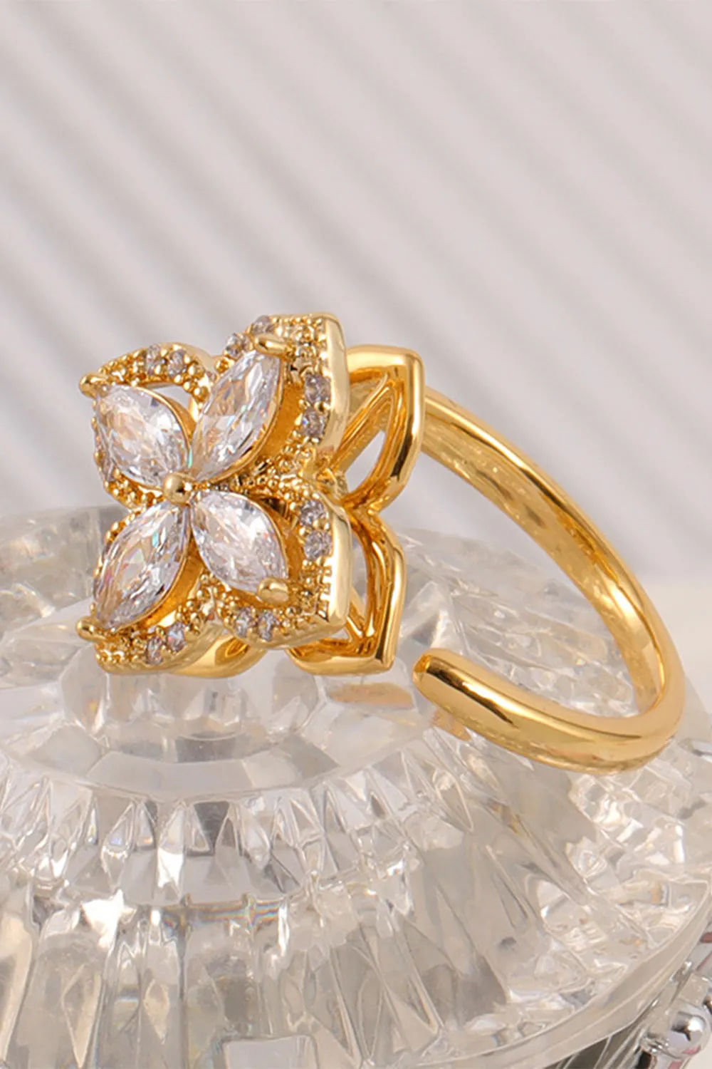 Golden Ring with Beading sold by Zapaka product image thumbnail 2