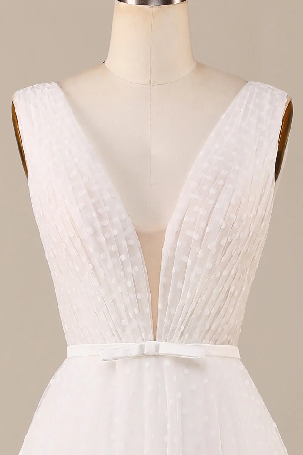 Elegant A Line V Neck Ivory Detachable Watteau Train Tulle Wedding Dress sold by Zapaka product image thumbnail 4