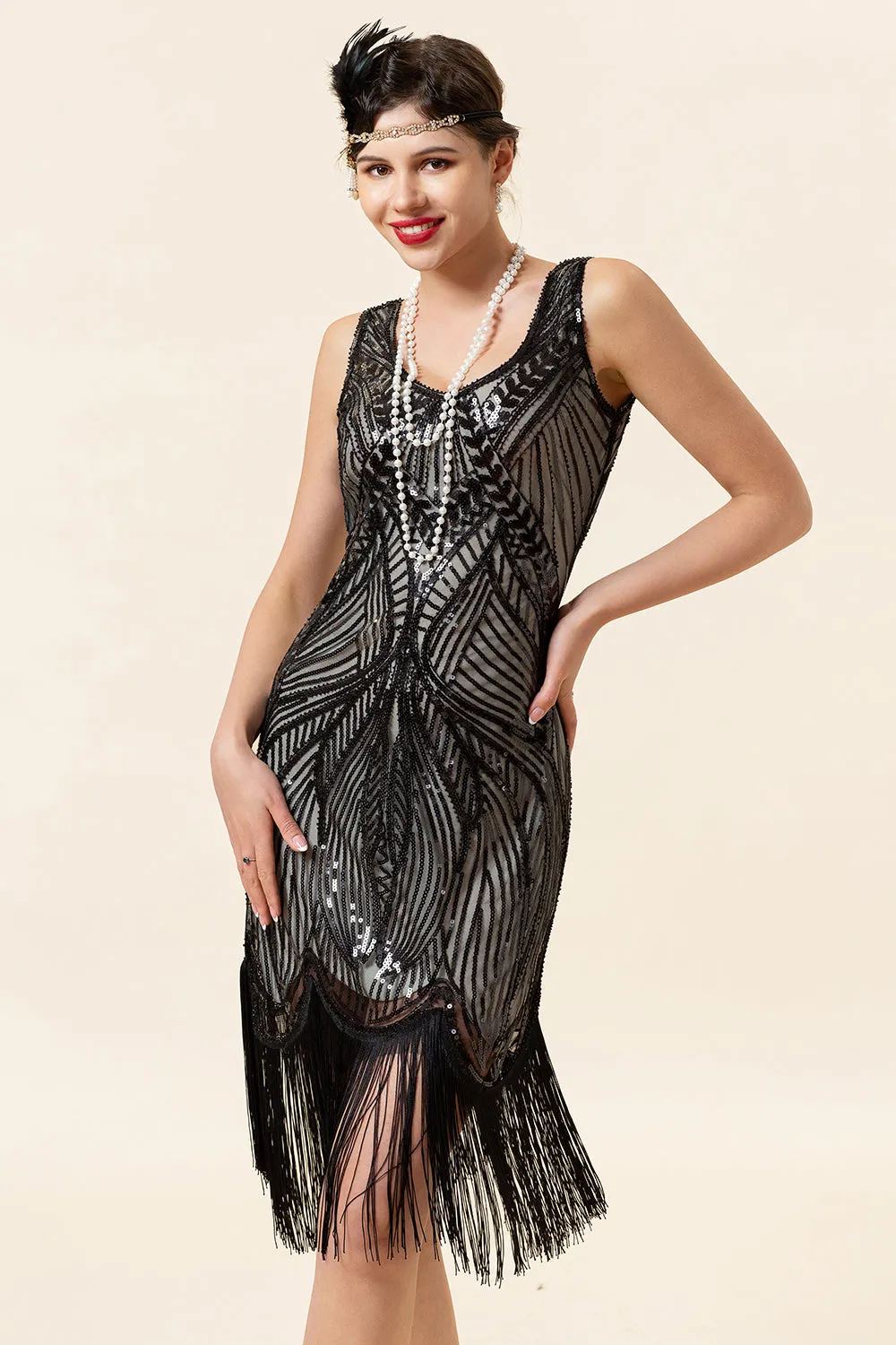 Sequins Fringed Flapper Dress with 1920s Accessories Set sold by Zapaka product image thumbnail 4