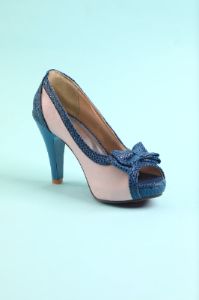High Heels with Bowknot sold by Zapaka
