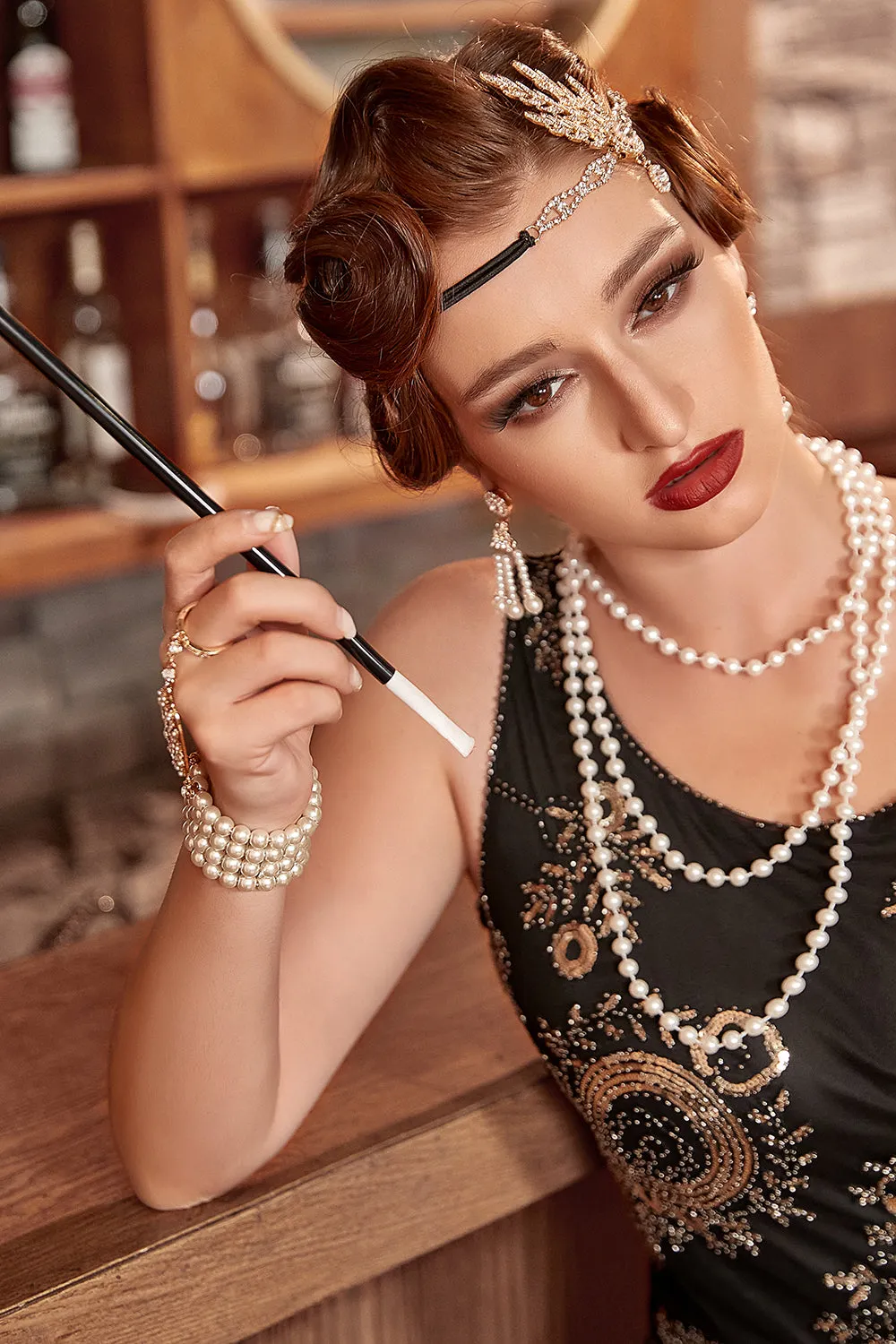 1920s Flapper Golden/Silver Accessories Set sold by Zapaka product image thumbnail 3