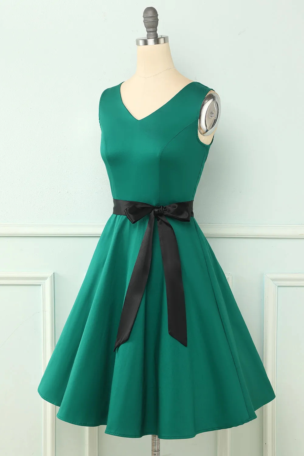 Green V Neck Vintage Dress with Sleeves sold by Zapaka product image thumbnail 3