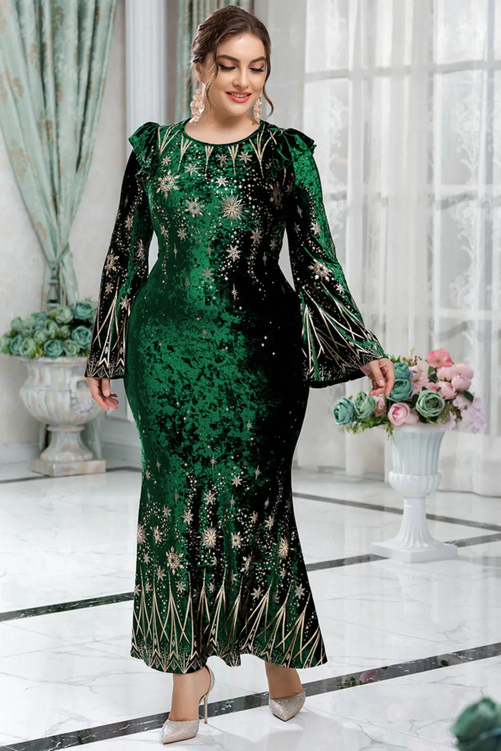 Plus Size Sparkly Velvet Mother of the Bride Dress sold by Zapaka product image thumbnail 3