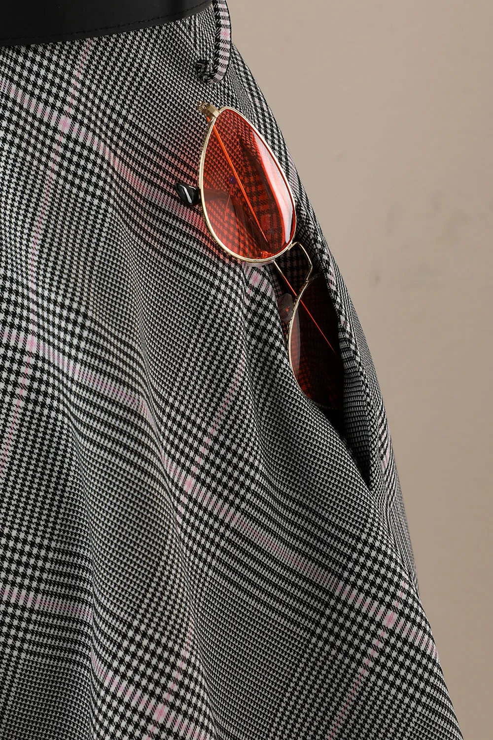 Retro Style Dark Grey Vintage Dress with Long Sleeves sold by Zapaka product image thumbnail 3