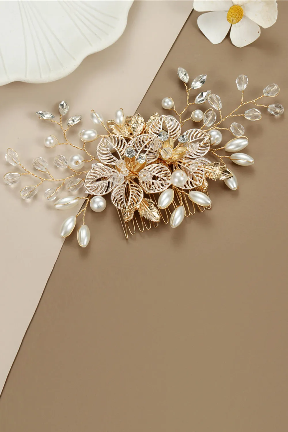 Flower Crystal Pearl Rhinestone Wedding Hair Clip sold by Zapaka product image thumbnail 4