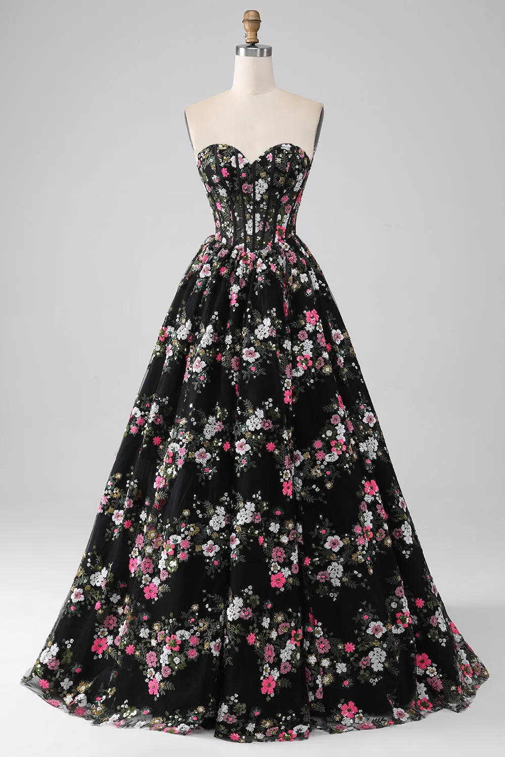 Luxurious Black A Line Sweetheart Corset Prom Dress with Appliques sold by Zapaka