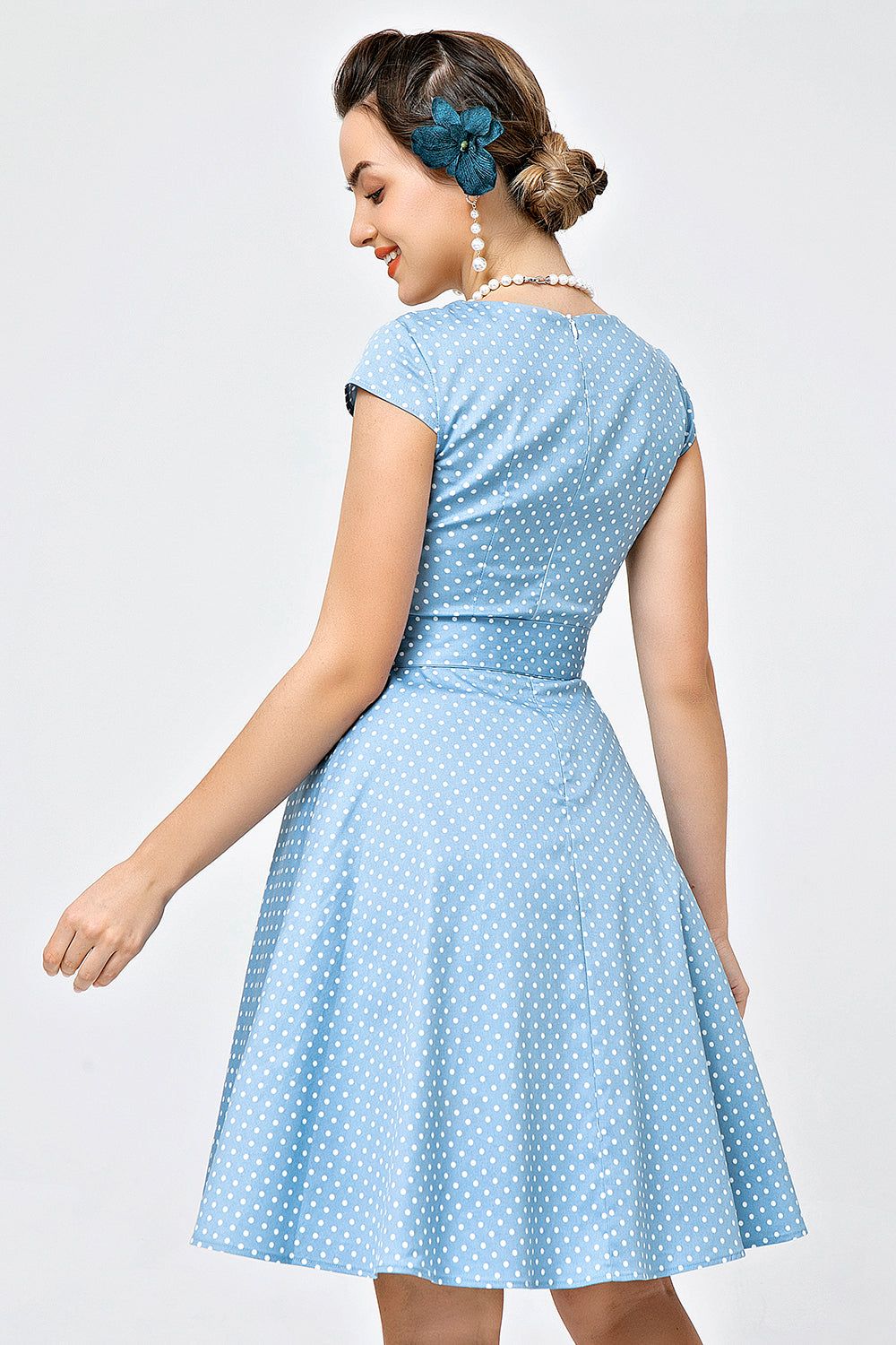 Blue 1950s Swing sold by Zapaka product image thumbnail 2