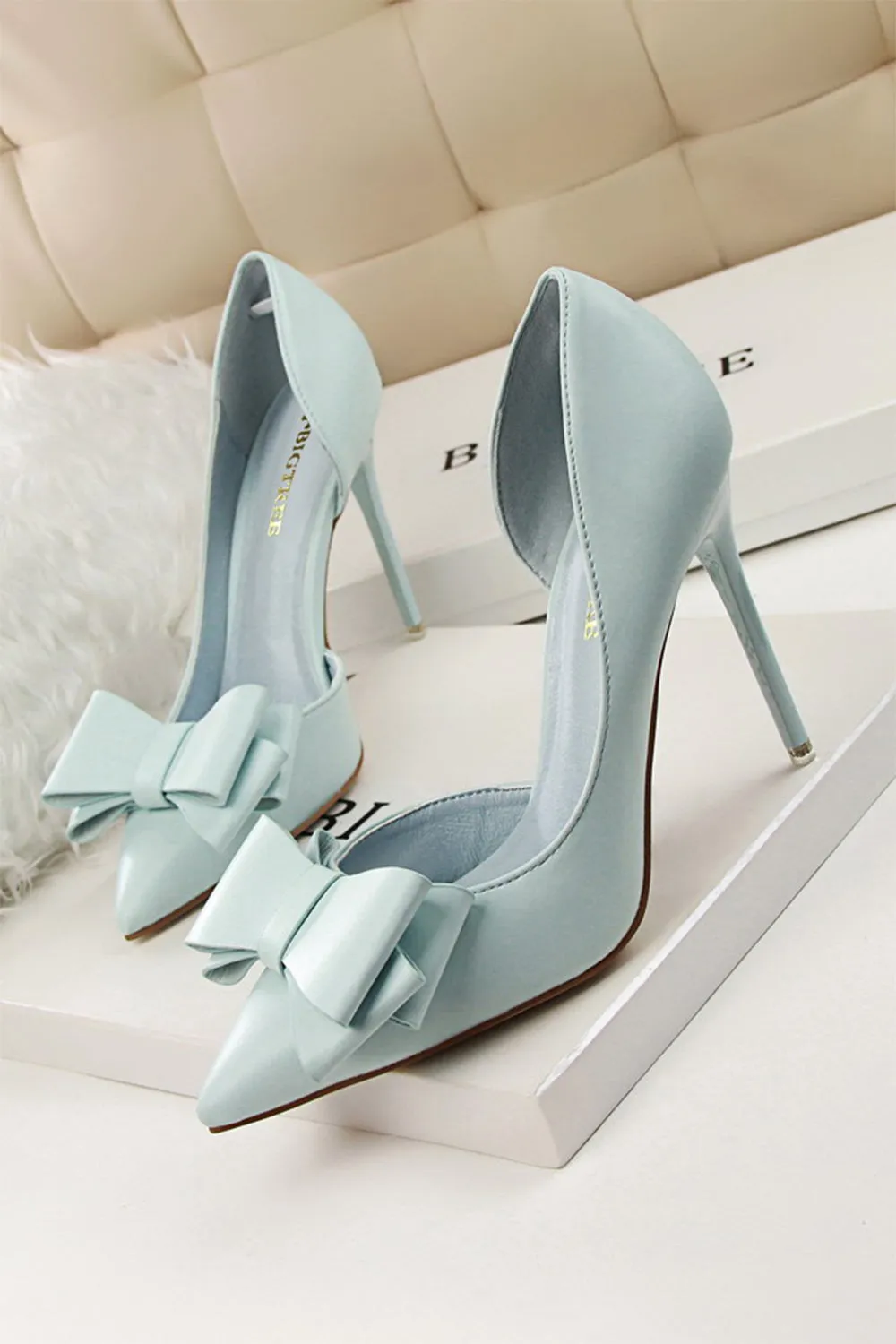 Sweet Bow Pointed Side Hollow High Heels sold by Zapaka