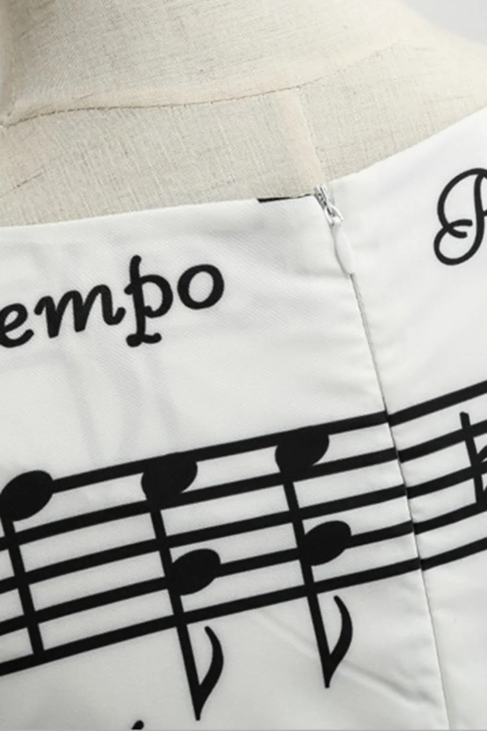 White Printed Swing 1950s Vintage Dress sold by Zapaka product image thumbnail 4