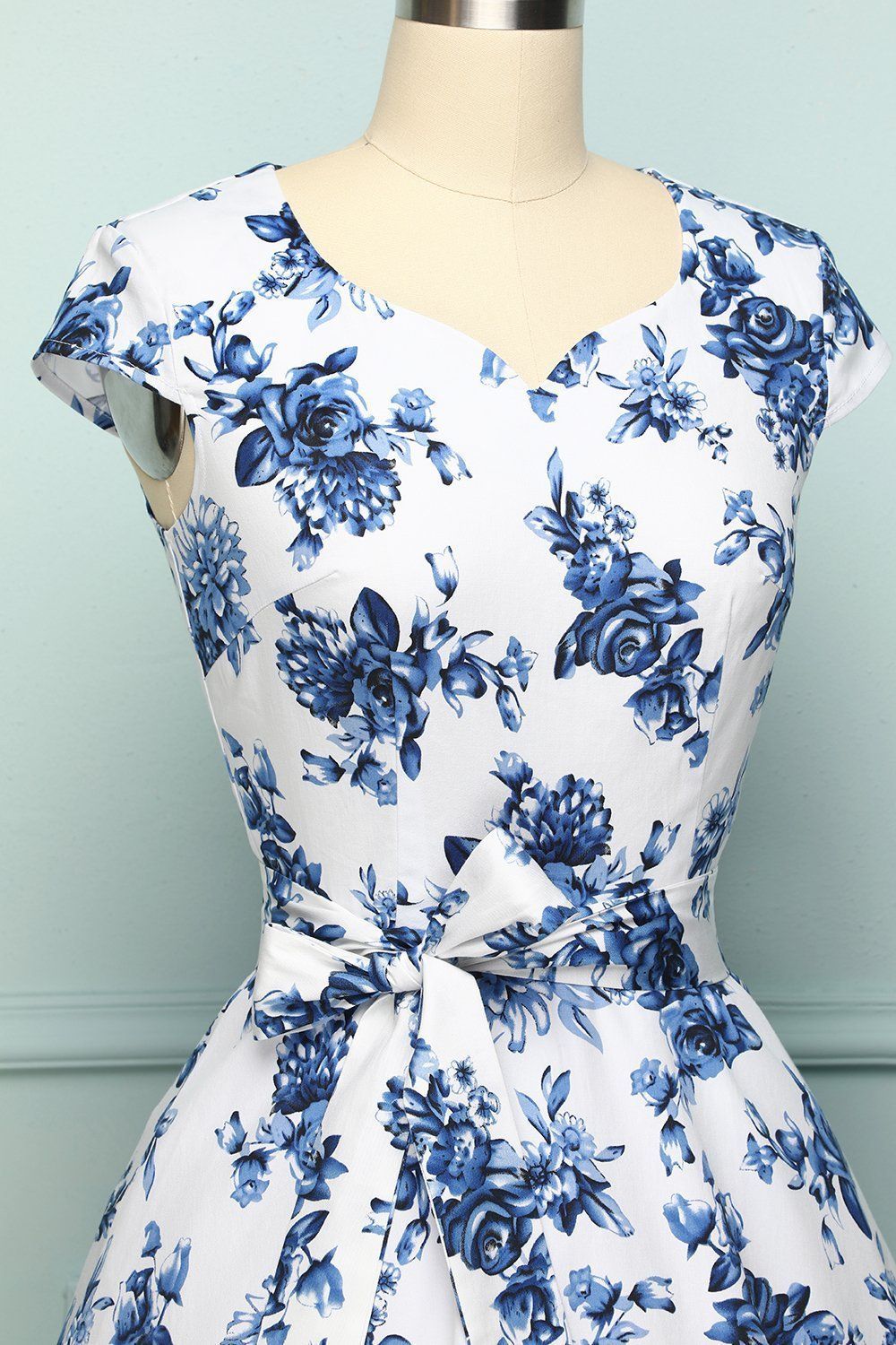 Print Foral 1950s Swing Dress sold by Zapaka product image thumbnail 3