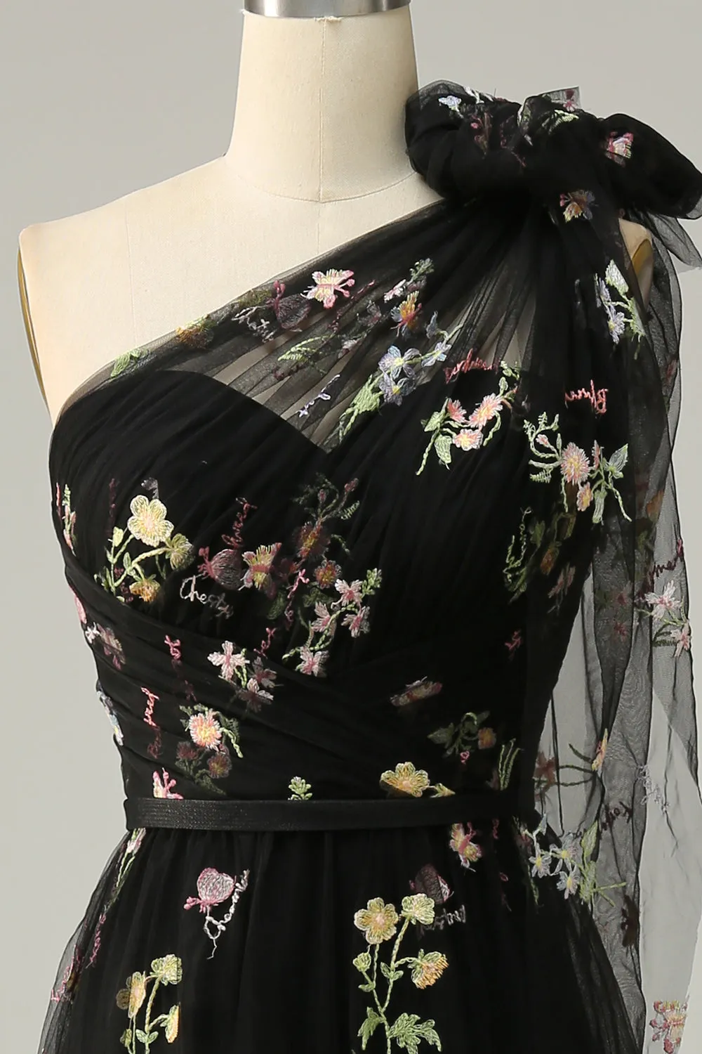 A-Line One Shoulder Black Long Prom Dress With Embroidery sold by Zapaka product image thumbnail 4
