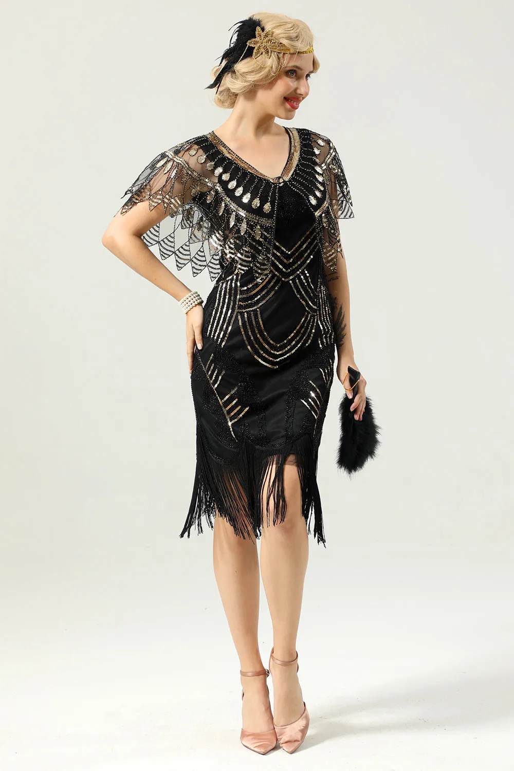 Black and Gold Sequin 1920s Cape sold by Zapaka product image thumbnail 3