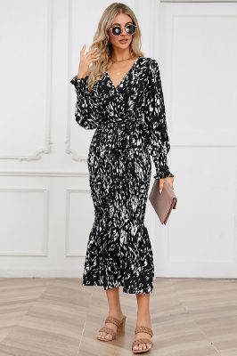 V-Neck Long Sleeves Black Casual Dress sold by Zapaka
