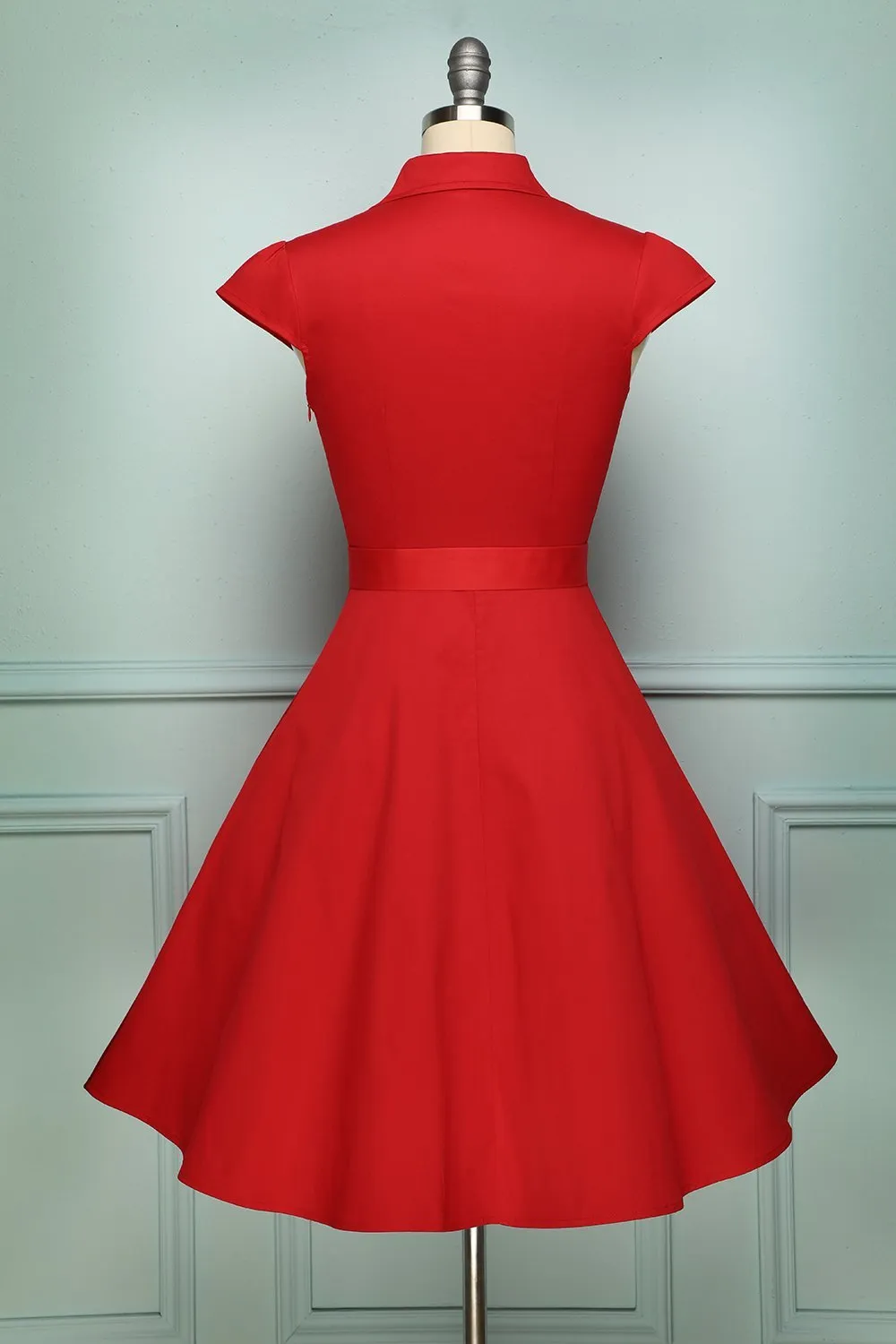 Red 1950s Vintage sold by Zapaka product image thumbnail 2