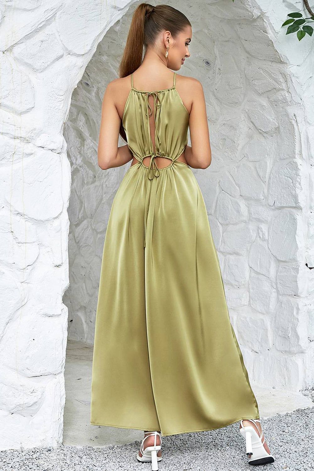 Green Halter Neck A-line Hollow-waist Long Party Dress sold by Zapaka product image thumbnail 2