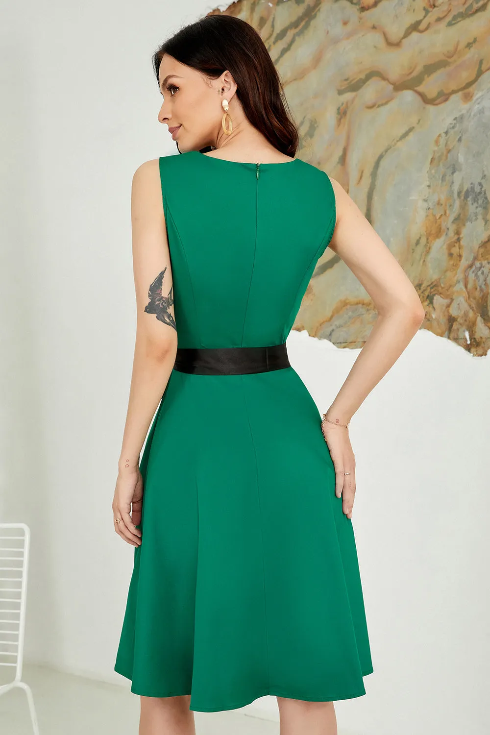V Neck Green Belted 1950s Dress sold by Zapaka product image thumbnail 2