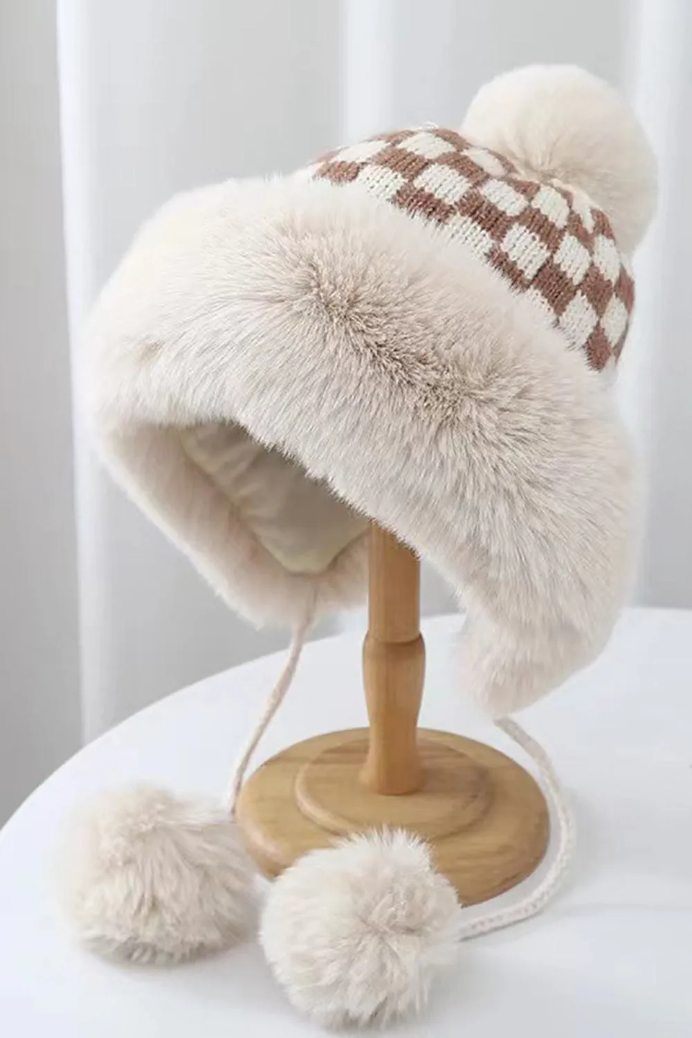 Black Plaid Knitted Hat sold by Zapaka product image thumbnail 3