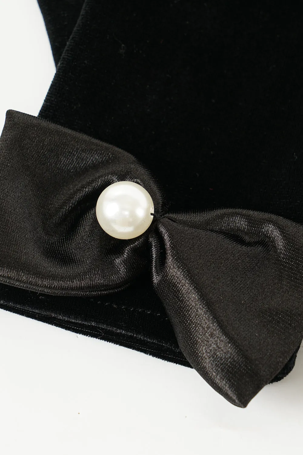 Black Velvet Gloves sold by Zapaka product image thumbnail 3