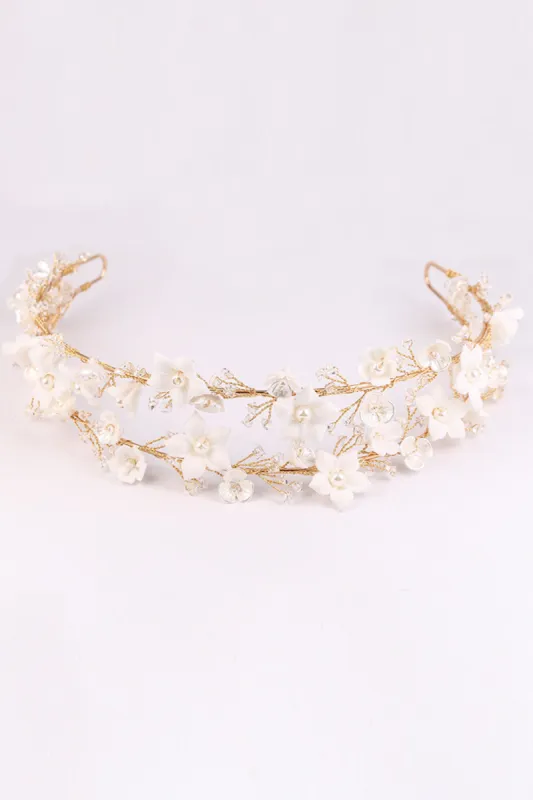 White Flowers Bridal Headpieces made by Zapaka