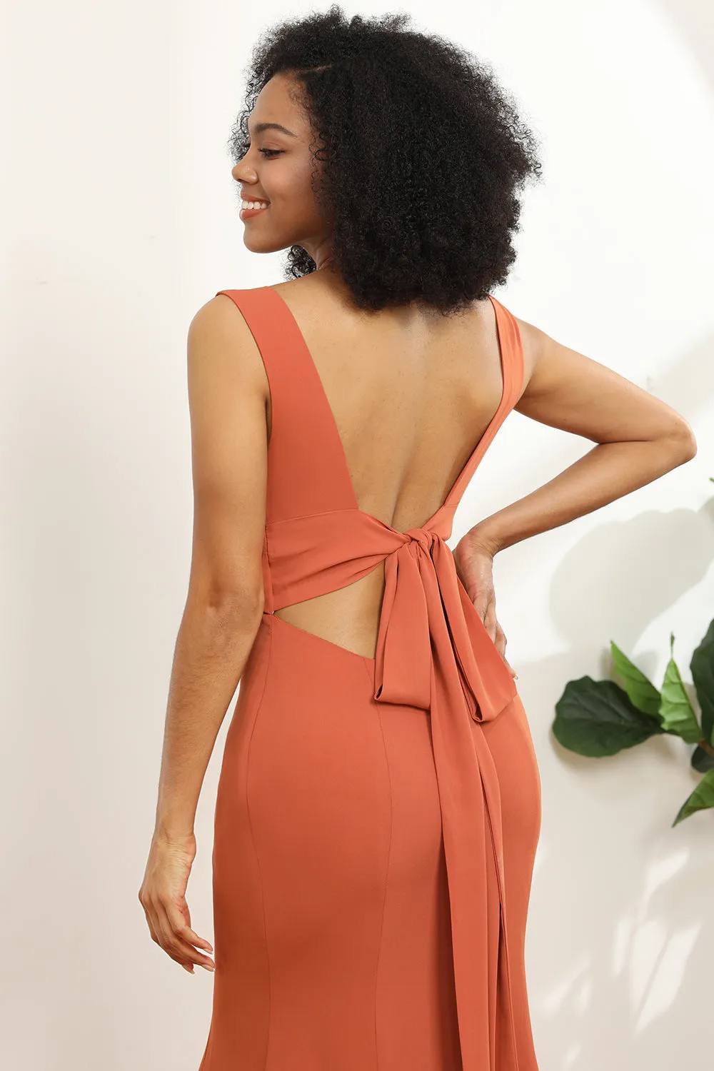 V-neck Mermaid Bridesmaid Dress sold by Zapaka product image thumbnail 4