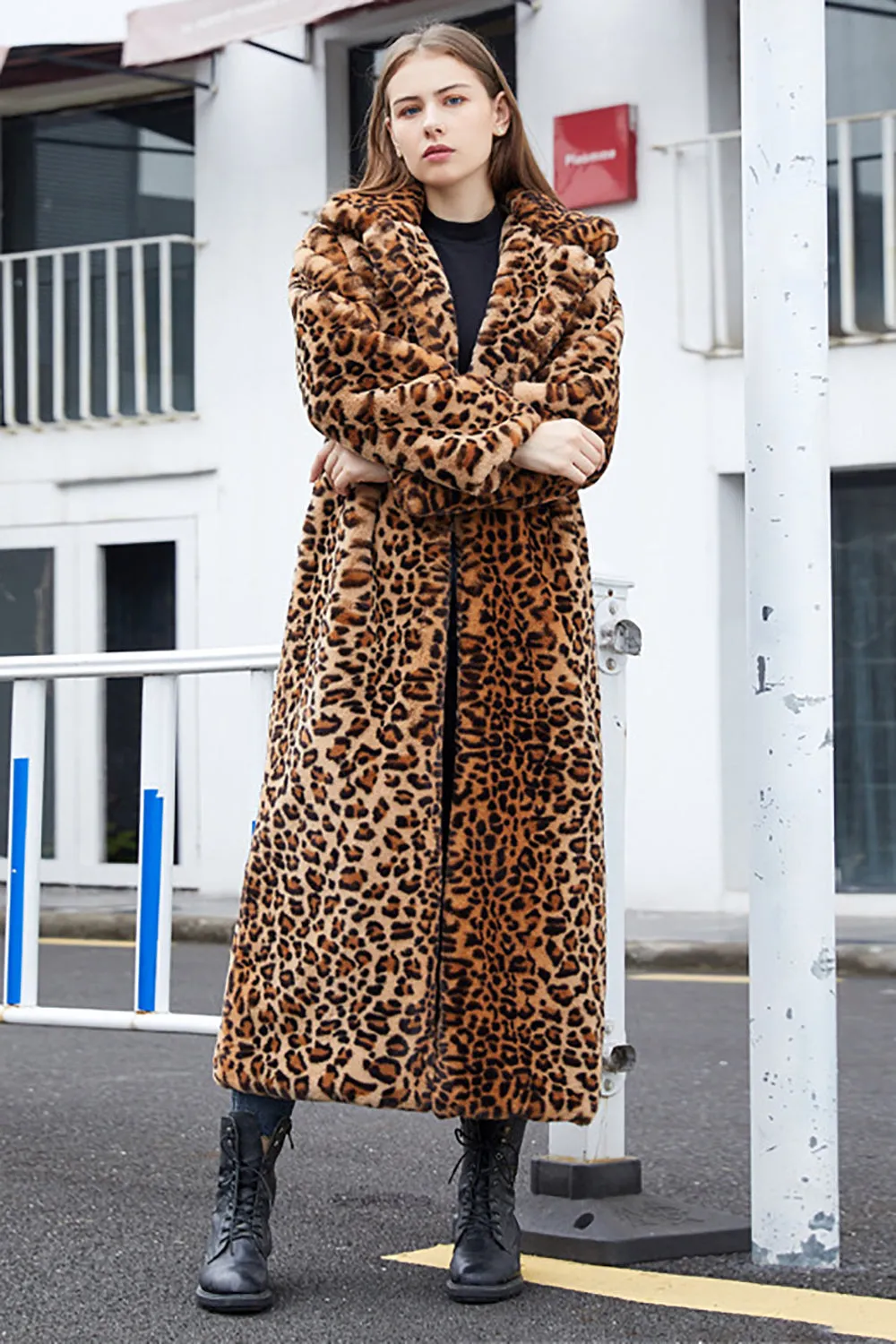 Brown Leopard Notched Lapel Faux Fur Shearling Coat sold by Zapaka product image thumbnail 5