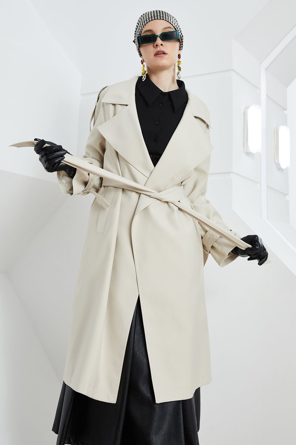 Off White Notched Lapel Long Trench Coat with Belt sold by Zapaka product image thumbnail 4